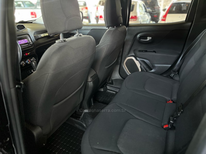 RENEGADE 1.8 16V FLEX LONGITUDE 4P AUTOMÁTICO - 2016 - CAXIAS DO SUL