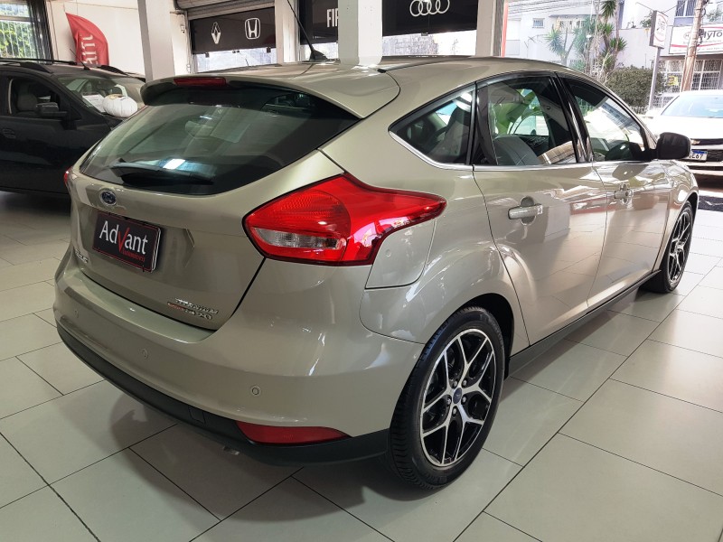 FOCUS 2.0 TITANIUM HATCH 16V FLEX 4P AUTOMÁTICO - 2016 - CAXIAS DO SUL