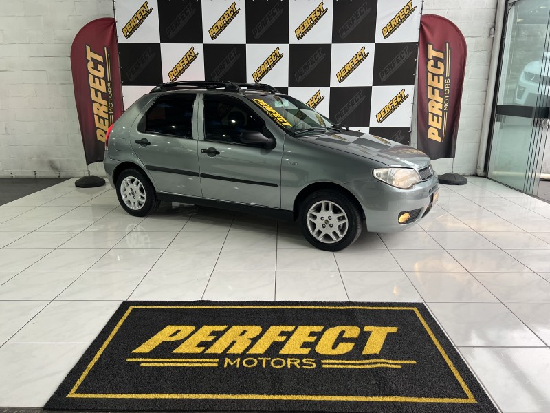PALIO 1.3 MPI FIRE ELX 16V GASOLINA 4P MANUAL - 2005 - PORTãO