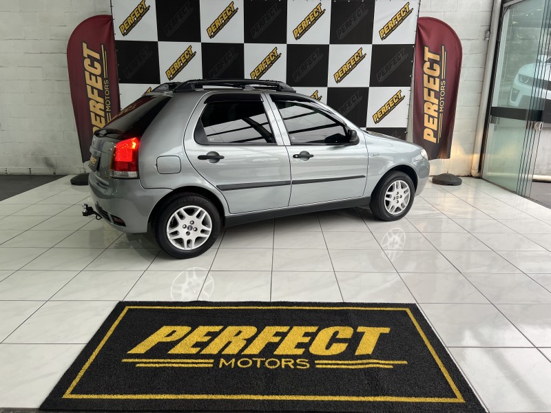 PALIO 1.3 MPI FIRE ELX 16V GASOLINA 4P MANUAL - 2005 - PORTãO