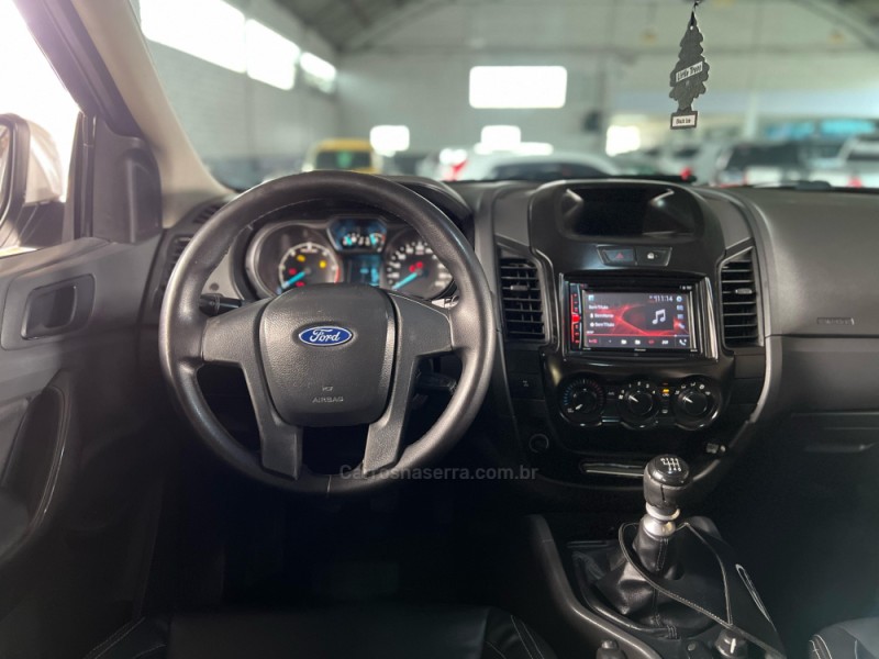RANGER 2.2 XL 4X4 CD 16V DIESEL 4P MANUAL - 2015 - CAXIAS DO SUL