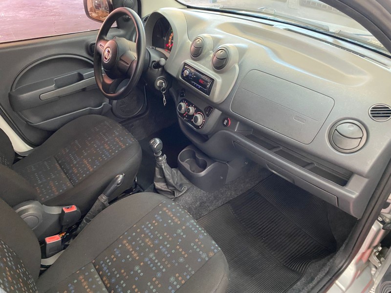 UNO 1.0 EVO VIVACE 8V FLEX 4P MANUAL - 2014 - CAXIAS DO SUL
