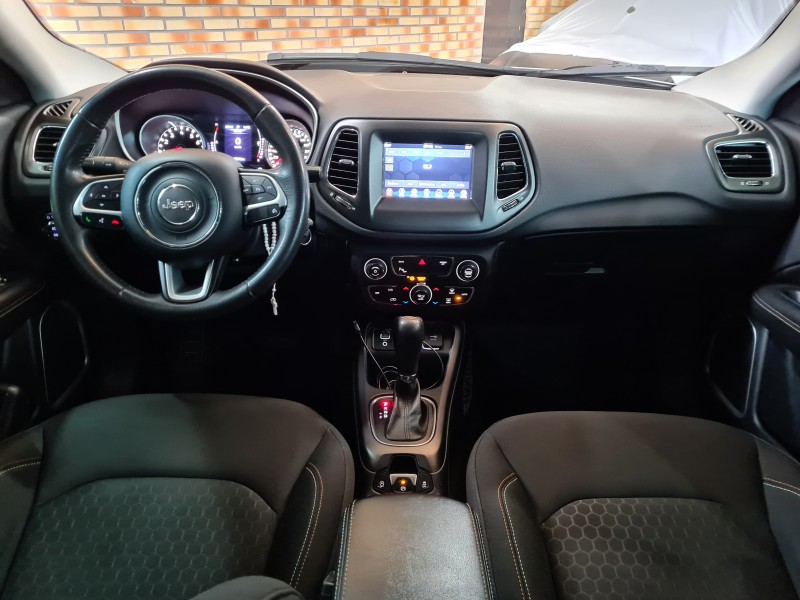 COMPASS 2.0 SPORT 4X2 16V GASOLINA 4P AUTOMÁTICO - 2018 - FARROUPILHA