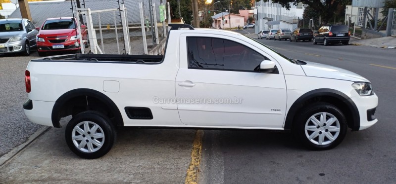 SAVEIRO 1.6 MI CS 8V FLEX 2P MANUAL G.VI - 2014 - FARROUPILHA