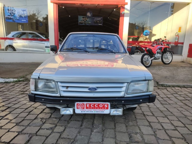 PAMPA 1.8 GL 8V CS GASOLINA 2P MANUAL - 1990 - GUAPORé