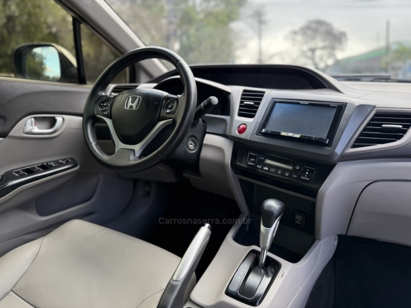 CIVIC 2.0 LXR 16V FLEX 4P AUTOMÁTICO - 2014 - PAROBé