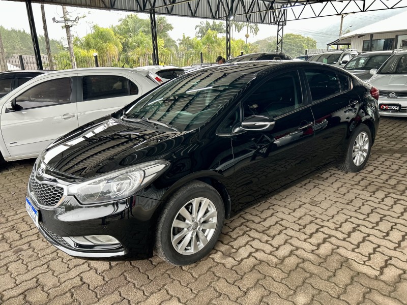 CERATO 1.6 SX3 16V FLEX 4P AUTOMÁTICO - 2015 - SãO SEBASTIãO DO CAí