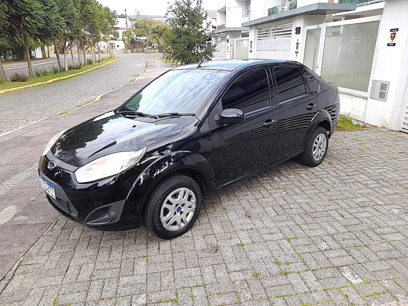 fiesta 1.6 mpi sedan 8v flex 4p manual 2013 farroupilha