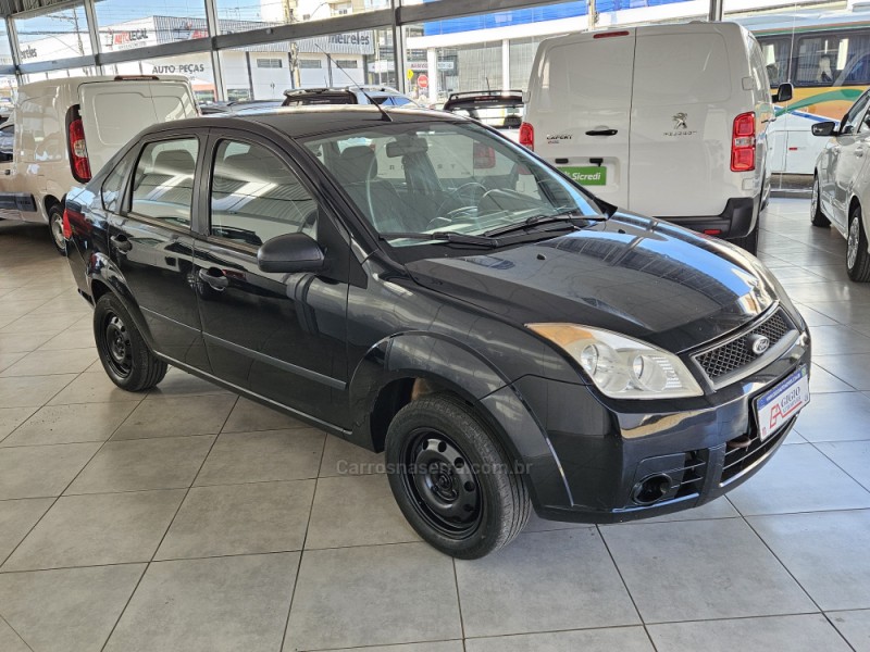 FIESTA 1.0 MPI SEDAN 8V FLEX 4P MANUAL - 2008 - TAPEJARA
