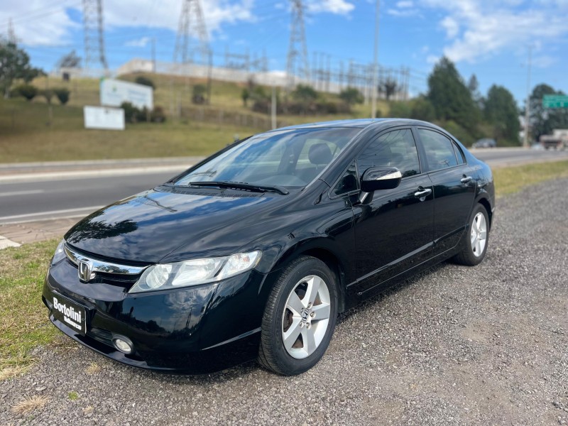 CIVIC 1.8 LXS 16V FLEX 4P MANUAL - 2007 - FARROUPILHA