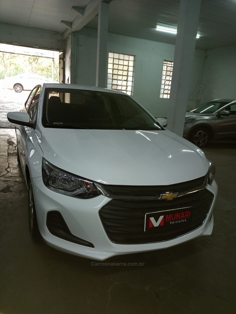 ONIX 1.0 SEDAN PLUS LT 12V FLEX 4P MANUAL - 2023 - BENTO GONçALVES
