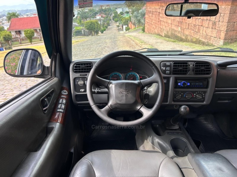 S10 2.8 EXECUTIVE 4X4 CD 12V TURBO ELECTRONIC INTERCOOLER DIESEL 4P MANUAL - 2011 - VENâNCIO AIRES