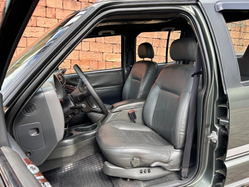 S10 2.8 EXECUTIVE 4X4 CD 12V TURBO ELECTRONIC INTERCOOLER DIESEL 4P MANUAL - 2011 - VENâNCIO AIRES
