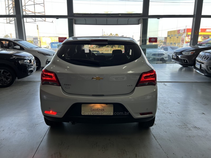ONIX 1.4 MPFI LTZ 8V FLEX 4P MANUAL - 2019 - TAQUARA