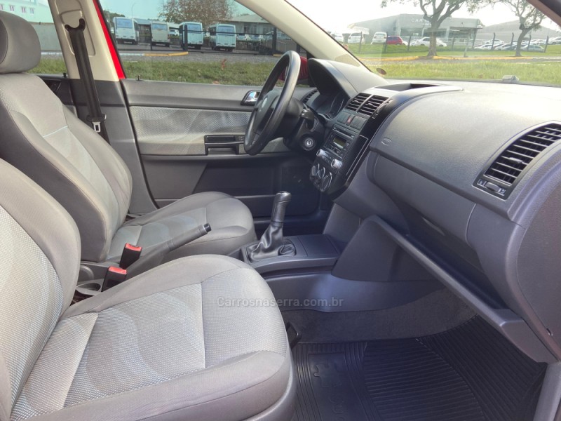 POLO 1.6 MI 8V FLEX 4P MANUAL - 2012 - DOIS IRMãOS