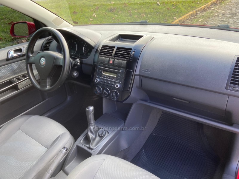 POLO 1.6 MI 8V FLEX 4P MANUAL - 2012 - DOIS IRMãOS
