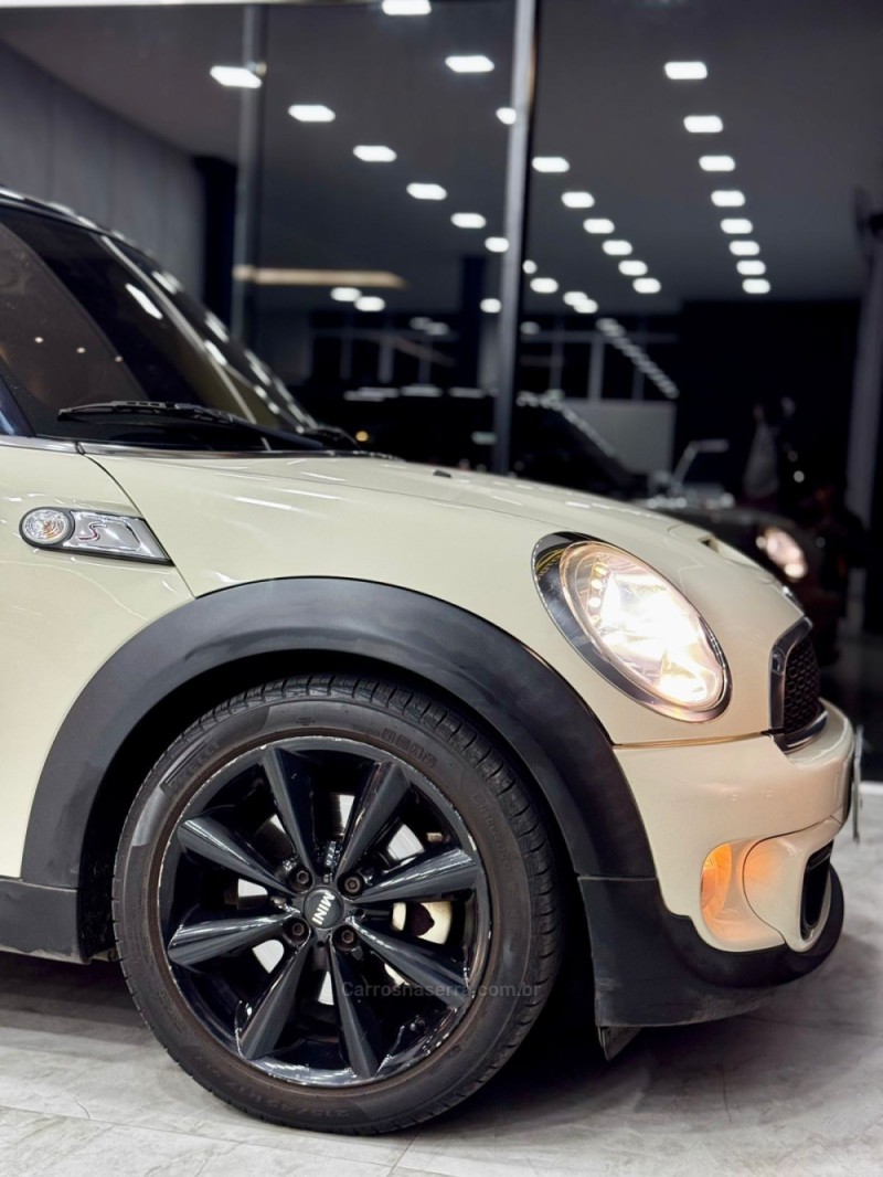 COOPER 1.6 S 16V TURBO GASOLINA 2P MANUAL - 2011 - CAXIAS DO SUL