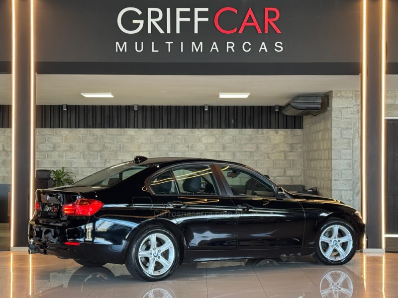 316I 1.6 SEDAN 16V TURBO GASOLINA 4P AUTOMATICO - 2014 - DOIS IRMãOS