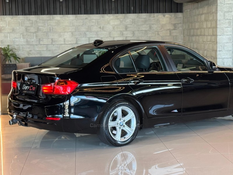 316I 1.6 SEDAN 16V TURBO GASOLINA 4P AUTOMATICO - 2014 - DOIS IRMãOS
