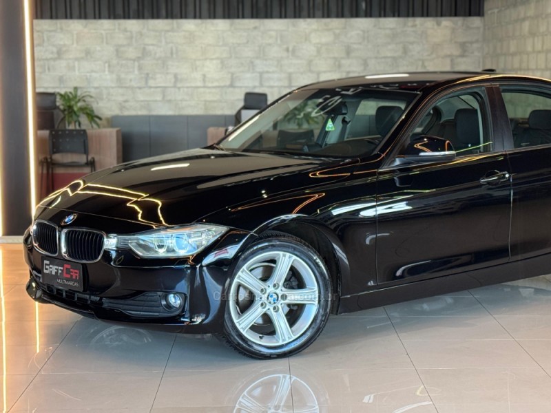 316I 1.6 SEDAN 16V TURBO GASOLINA 4P AUTOMATICO - 2014 - DOIS IRMãOS