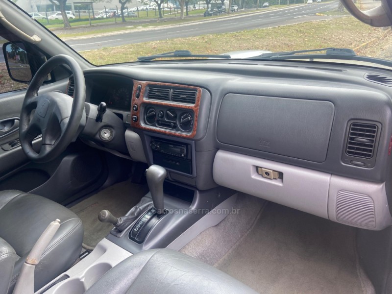 PAJERO SPORT 2.8 GLS 4X4 8V TURBO INTERCOOLER DIESEL 4P AUTOMÁTICO - 2002 - DOIS IRMãOS