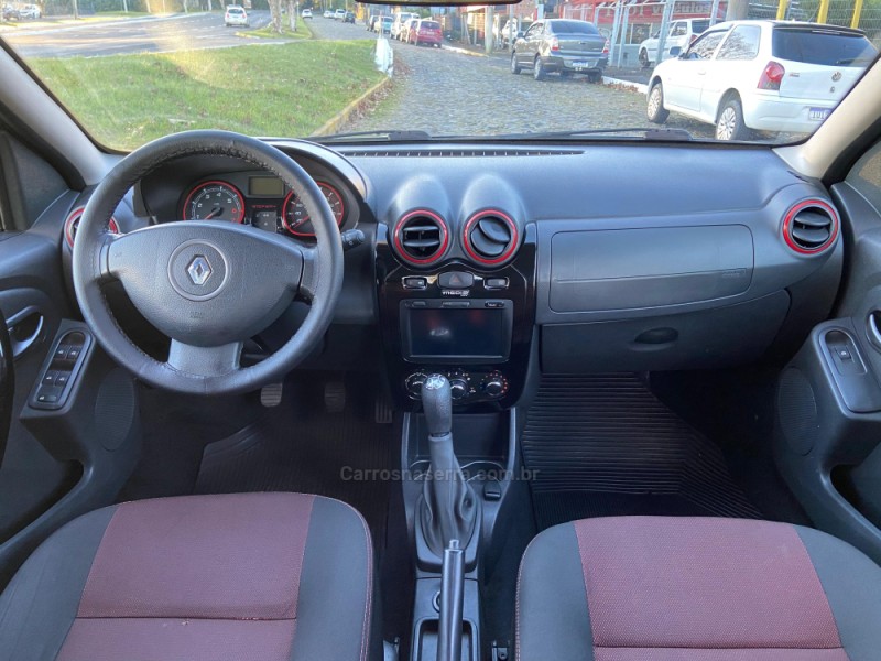 SANDERO 1.6 STEPWAY 8V FLEX 4P MANUAL - 2014 - DOIS IRMãOS
