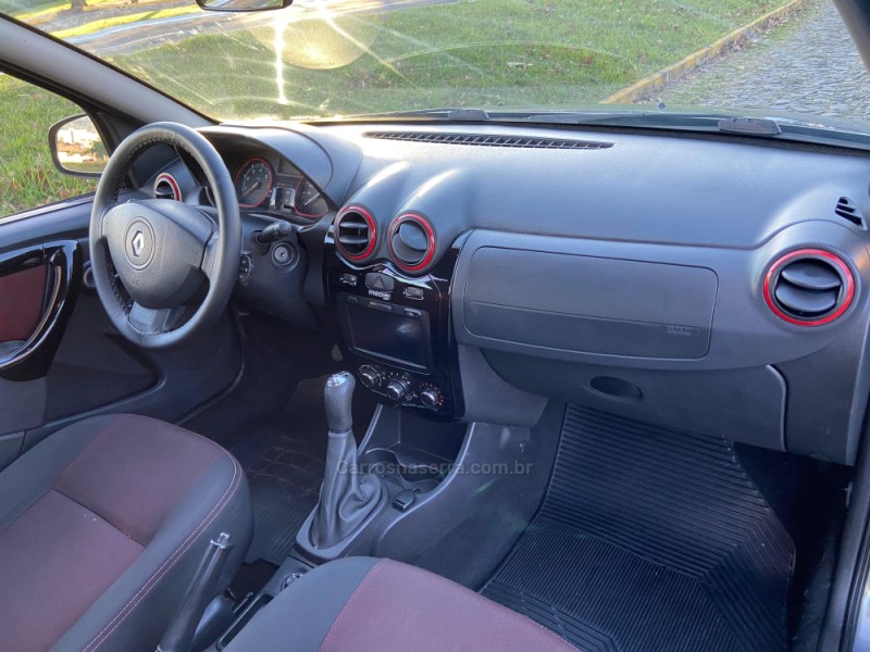 SANDERO 1.6 STEPWAY 8V FLEX 4P MANUAL - 2014 - DOIS IRMãOS