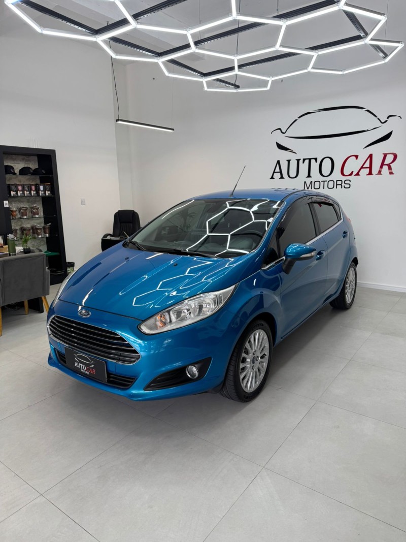 FIESTA 1.6 TITANIUM HATCH 16V FLEX 4P AUTOMÁTICO - 2014 - CAXIAS DO SUL