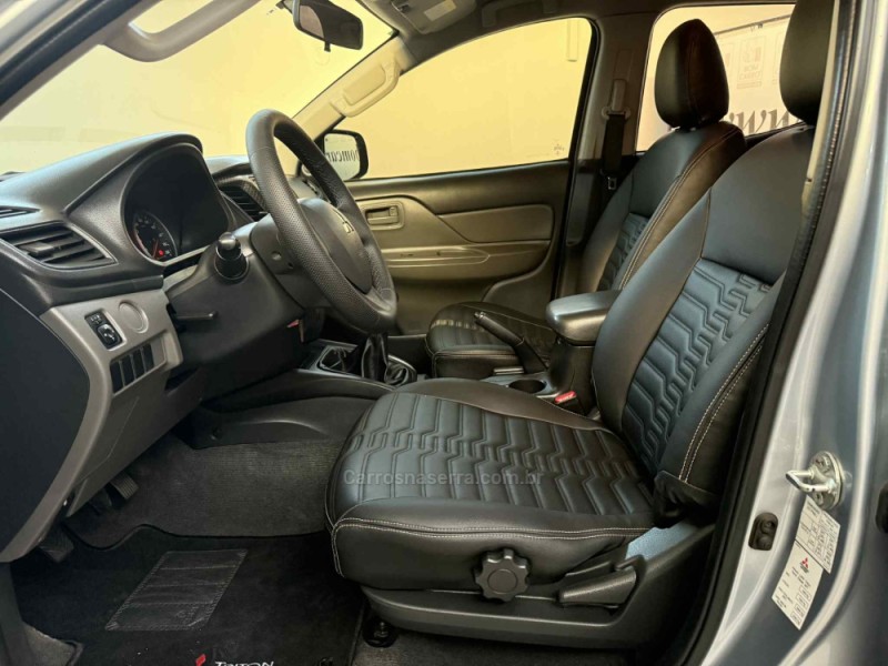 L200 TRITON 2.4 GLX SPORT CD 16V DIESEL 4P MANUAL - 2020 - PORTO ALEGRE