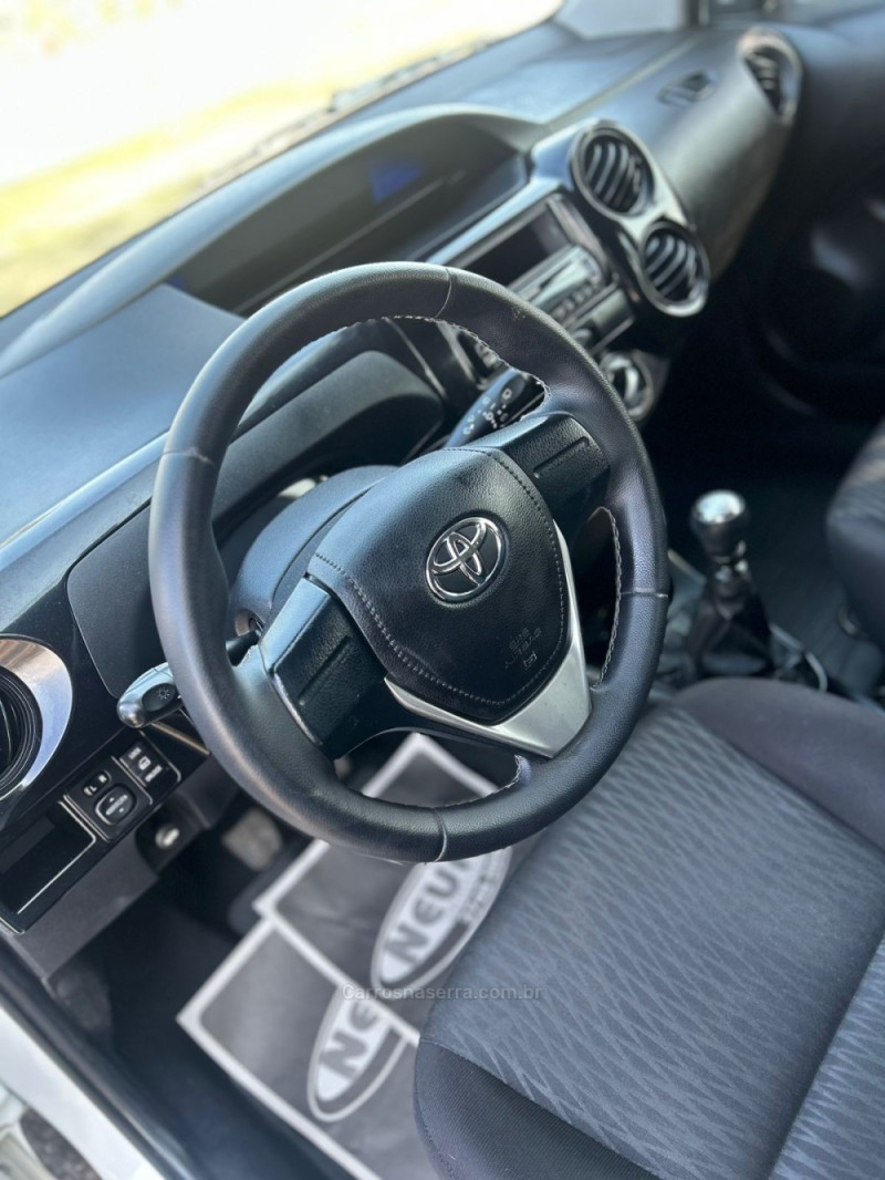 ETIOS 1.3 X 16V FLEX 4P MANUAL - 2018 - LAJEADO