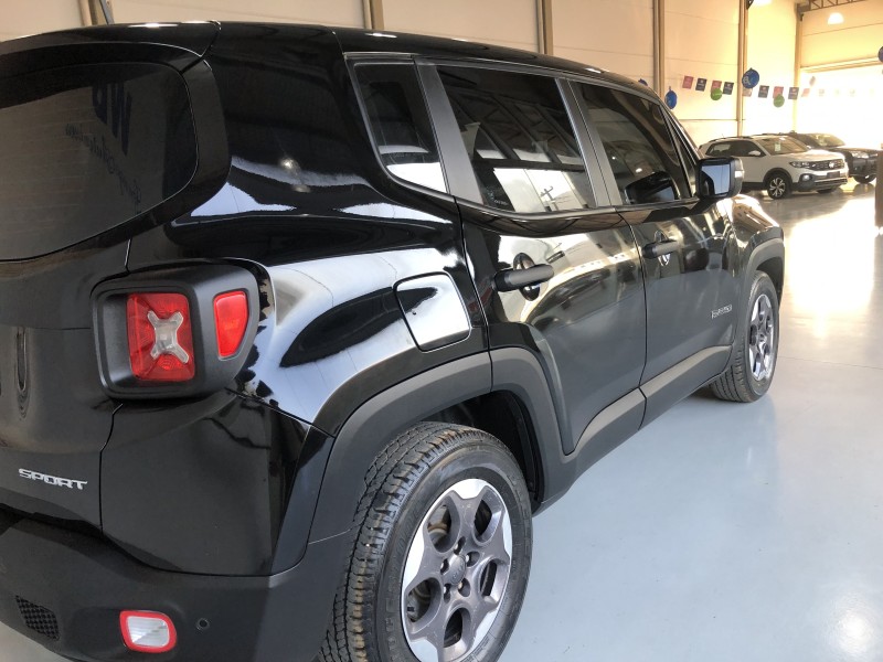 RENEGADE 1.8 16V FLEX SPORT 4P AUTOMÁTICO - 2016 - VALE REAL