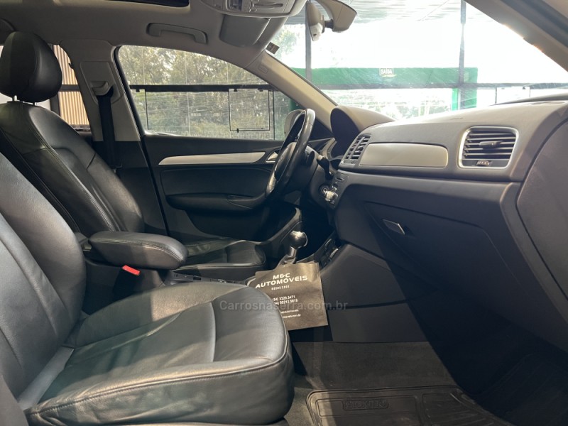 Q3 1.4 TFSI AMBIENTE GASOLINA 4P S TRONIC - 2016 - CAXIAS DO SUL