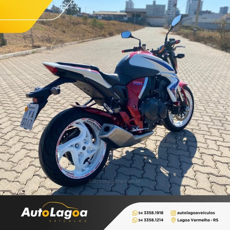 CB 1000R  - 2015 - LAGOA VERMELHA