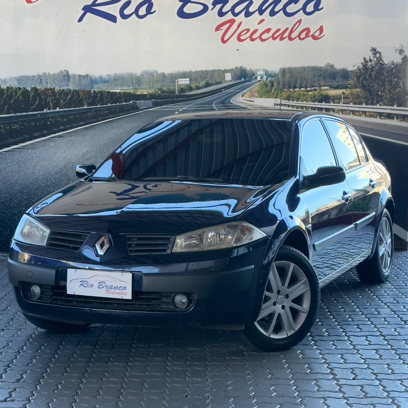 megane 2.0 dynamique sedan 16v gasolina 4p manual 2007 caxias do sul