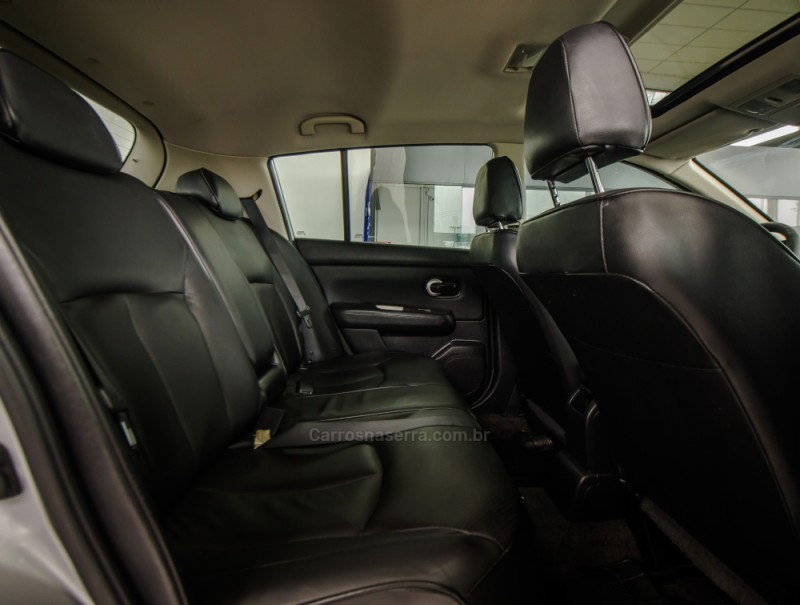 TIIDA 1.8 SL 16V GASOLINA 4P AUTOMÁTICO - 2011 - NOVO HAMBURGO