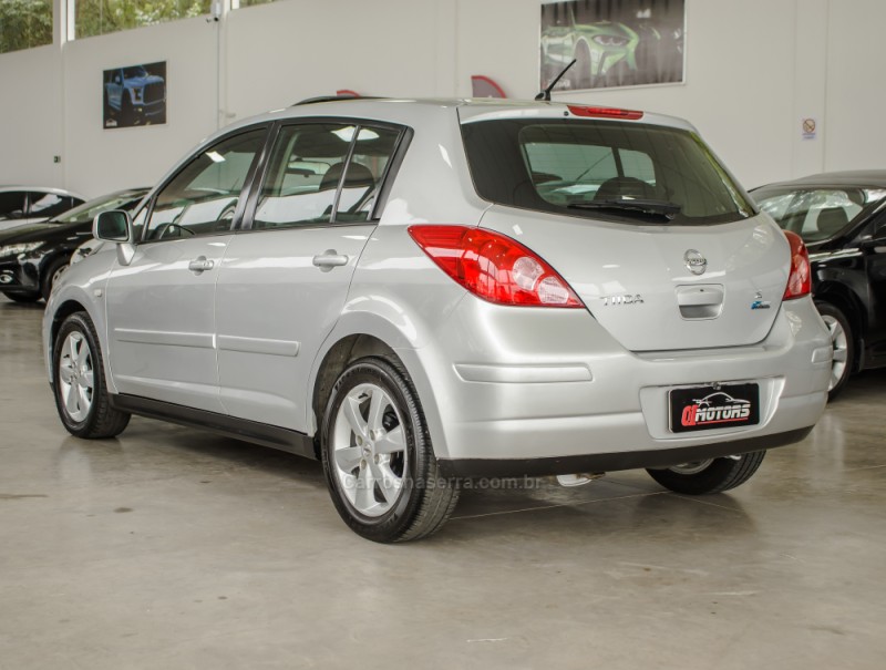 TIIDA 1.8 SL 16V GASOLINA 4P AUTOMÁTICO - 2011 - NOVO HAMBURGO