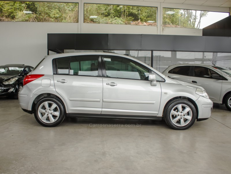 TIIDA 1.8 SL 16V GASOLINA 4P AUTOMÁTICO - 2011 - NOVO HAMBURGO
