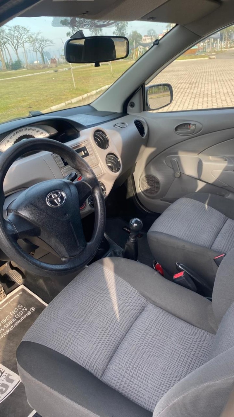 ETIOS 1.5 X PLUS 16V FLEX 4P MANUAL - 2013 - LAJEADO