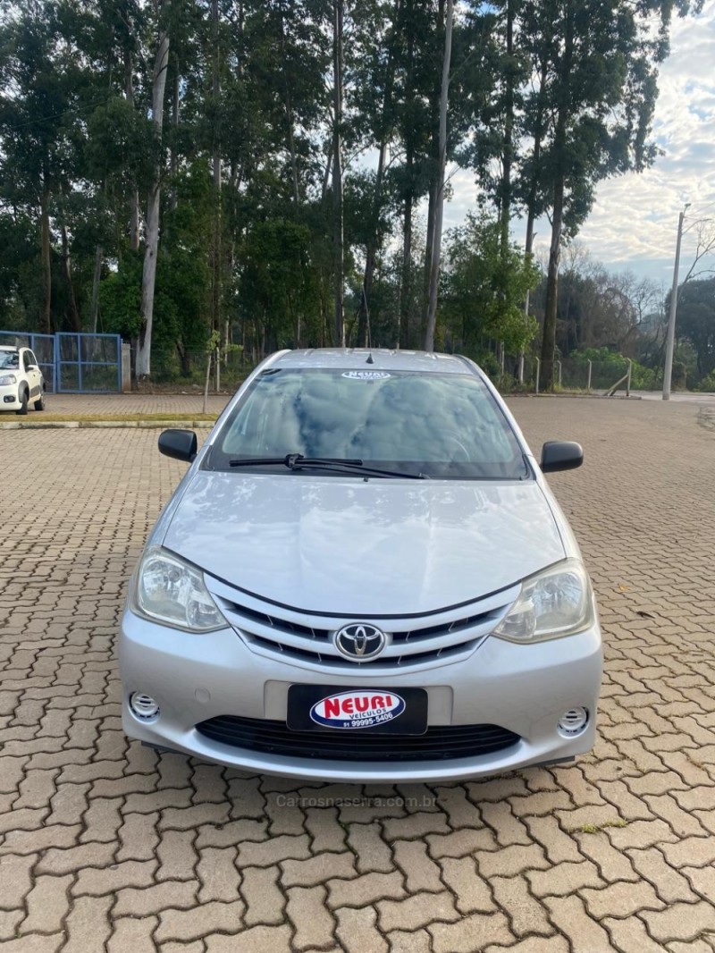ETIOS 1.5 X PLUS 16V FLEX 4P MANUAL - 2013 - LAJEADO