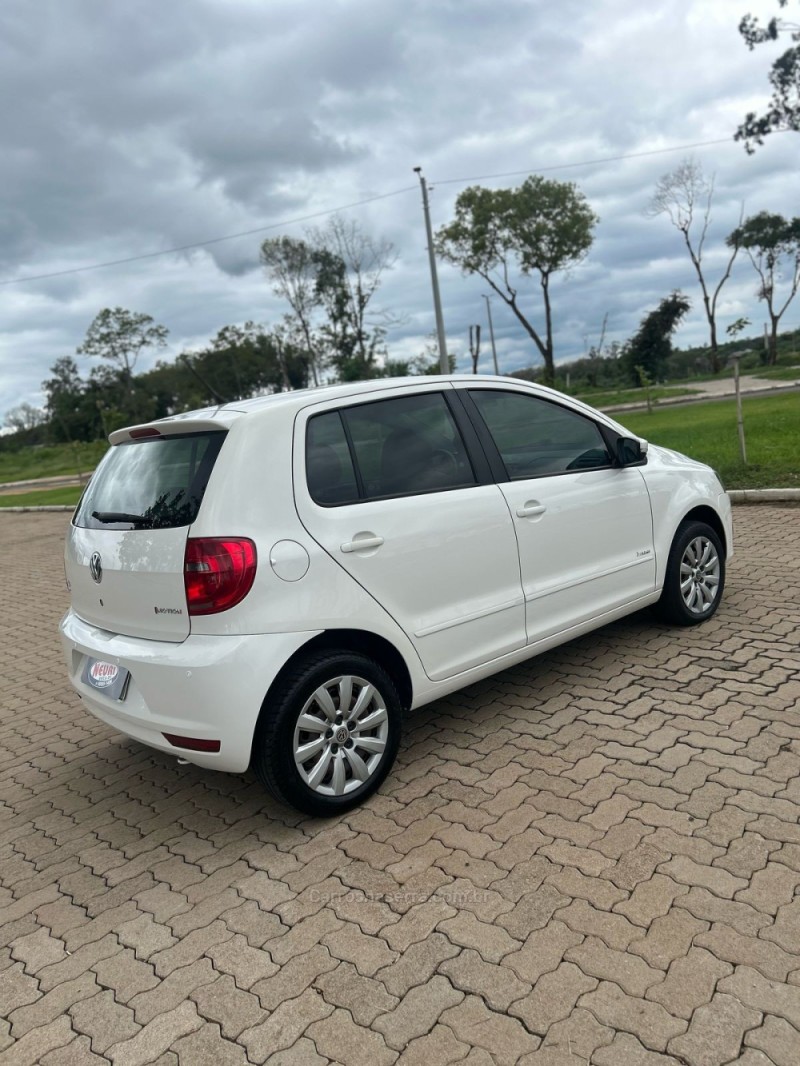 FOX 1.6 MI POWER I-MOTION 8V FLEX 4P AUTOMÁTICO - 2014 - LAJEADO