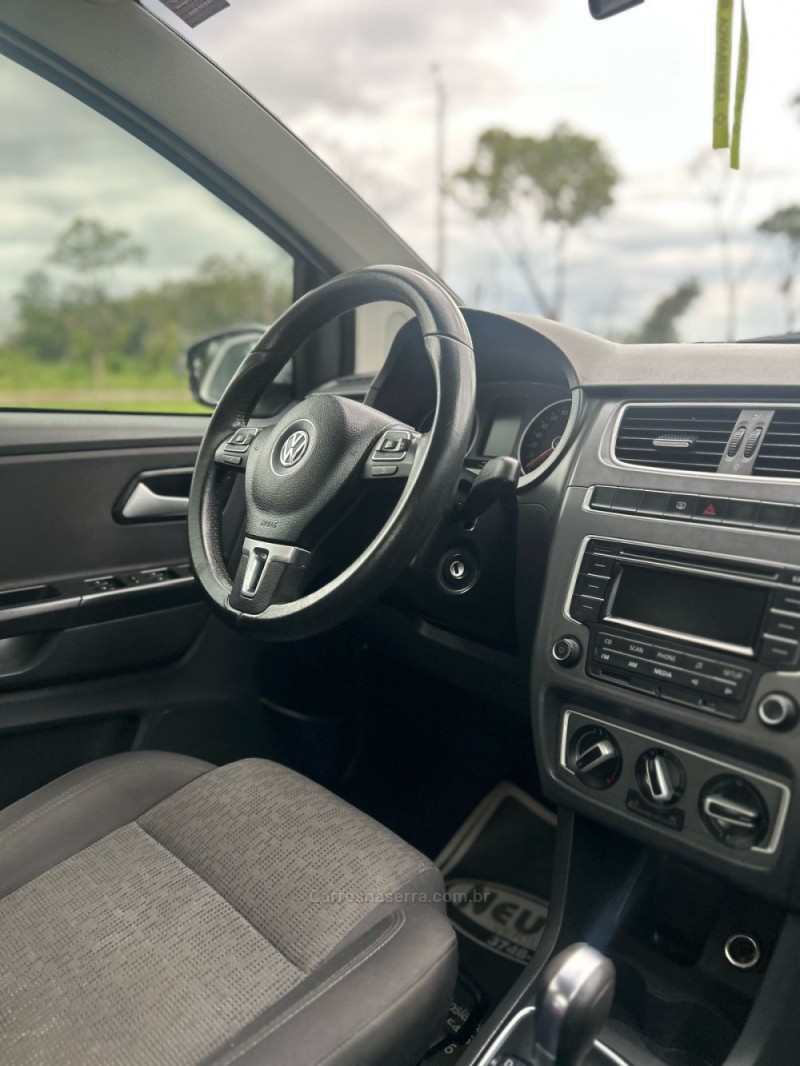 FOX 1.6 MI POWER I-MOTION 8V FLEX 4P AUTOMÁTICO - 2014 - LAJEADO