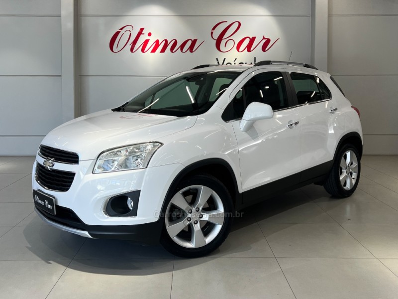 tracker 1.8 mpfi ltz 4x2 16v flex 4p automatico 2014 flores da cunha
