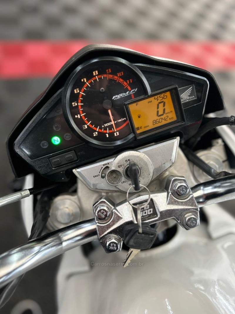 CB 300R  - 2015 - PASSO FUNDO