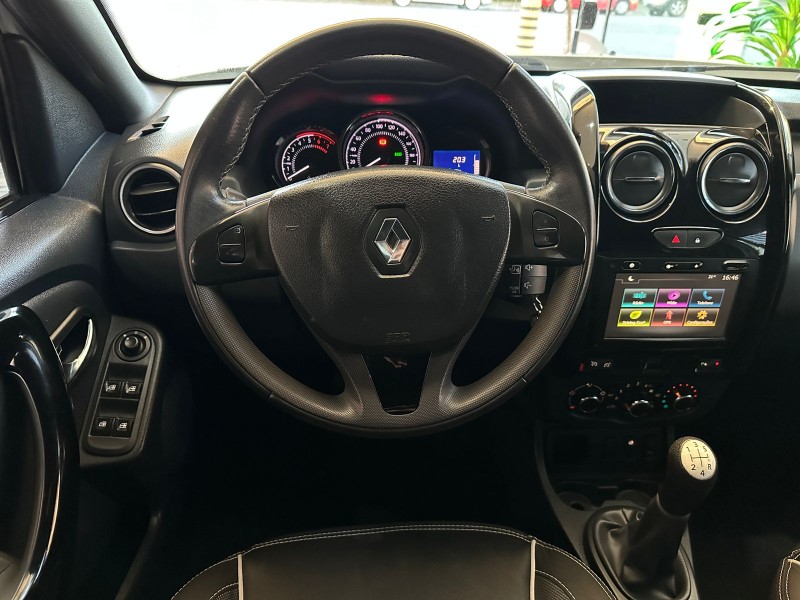 OROCH 1.6 16V DYNAMIQUE FLEX 4P MANUAL - 2016 - CAXIAS DO SUL