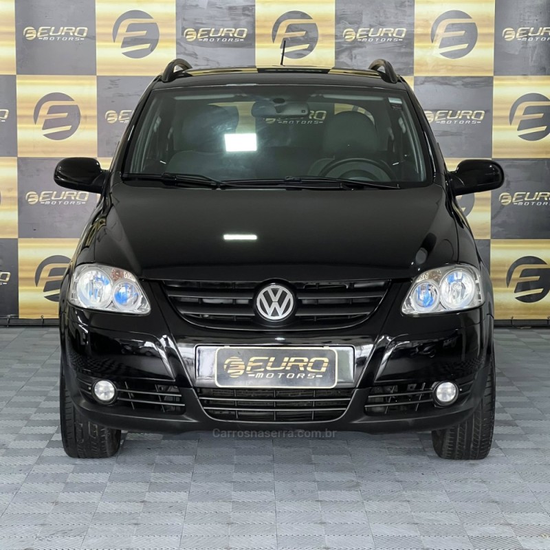 SPACEFOX 1.6 MI 8V FLEX 4P MANUAL - 2008 - PORTãO