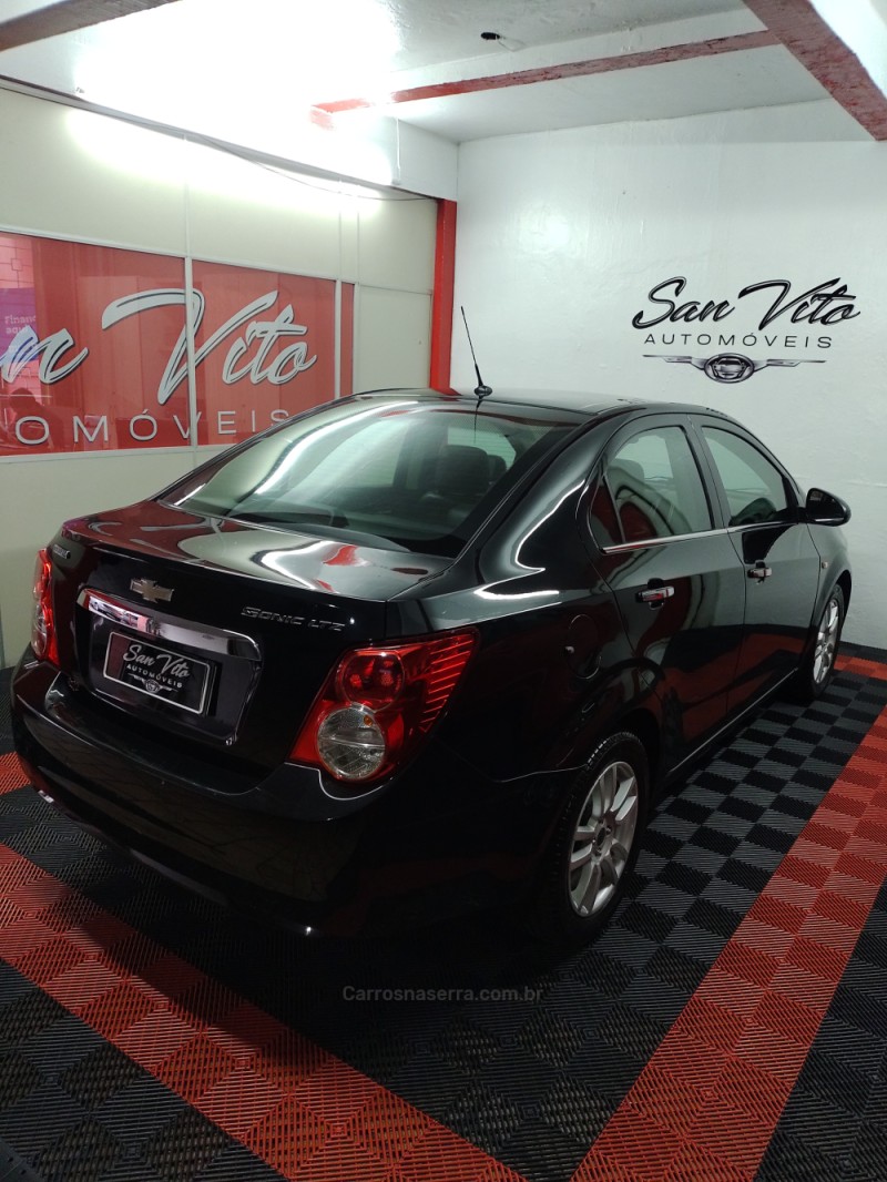 SONIC 1.6 LTZ SEDAN 16V FLEX 4P AUTOMÁTICO - 2013 - CAXIAS DO SUL
