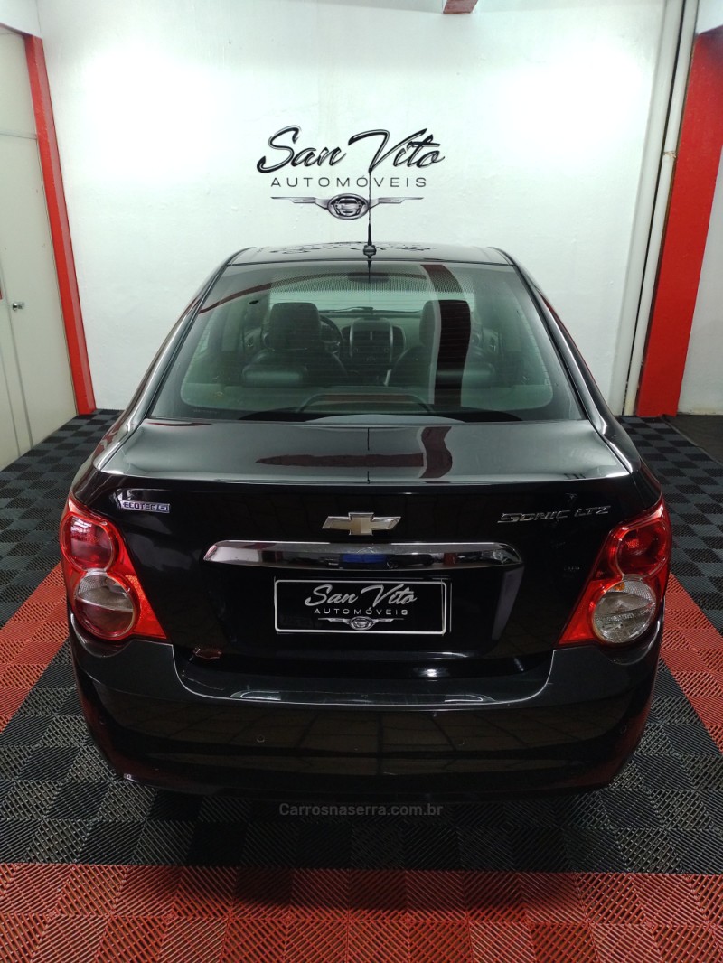 SONIC 1.6 LTZ SEDAN 16V FLEX 4P AUTOMÁTICO - 2013 - CAXIAS DO SUL