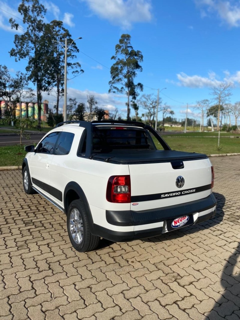 SAVEIRO 1.6 CROSS CD 16V FLEX 2P MANUAL - 2016 - LAJEADO