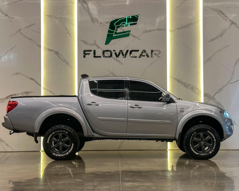 L200 3.2 HPE 4X4 CD 16V TURBO INTERCOOLER DIESEL 4P AUTOMÁTICO - 2017 - GARIBALDI