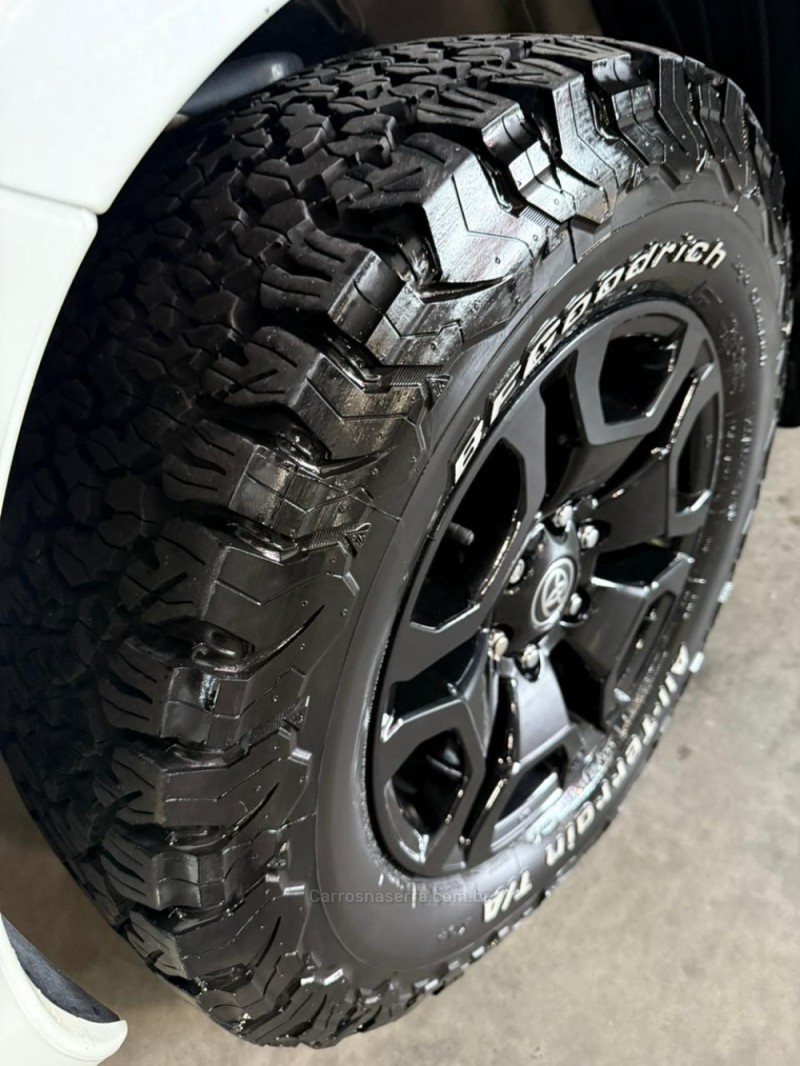 HILUX 2.8 SRX 4X4 CD 16V DIESEL 4P AUTOMÁTICO - 2022 - LAJEADO